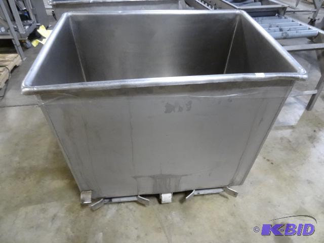 Stainless tub on wheels. Also has fork pocket...