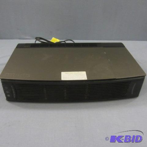 lot 29 image: Oreck Air Purifier