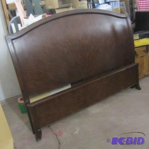 lot 4 image: King Bed Frame, Nightstands