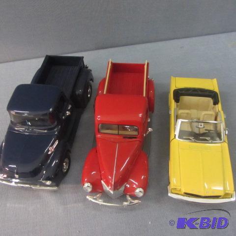 lot 61 image: Ford Pickups & Mustang