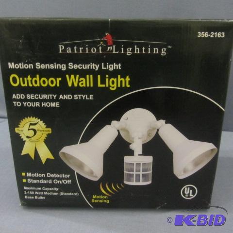 lot 94 image: Motion Security Light