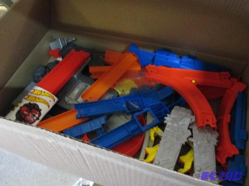 hot wheels set...