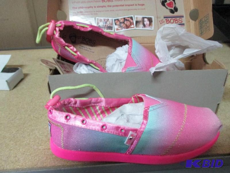 Lil Bobs shoes, size 2...
