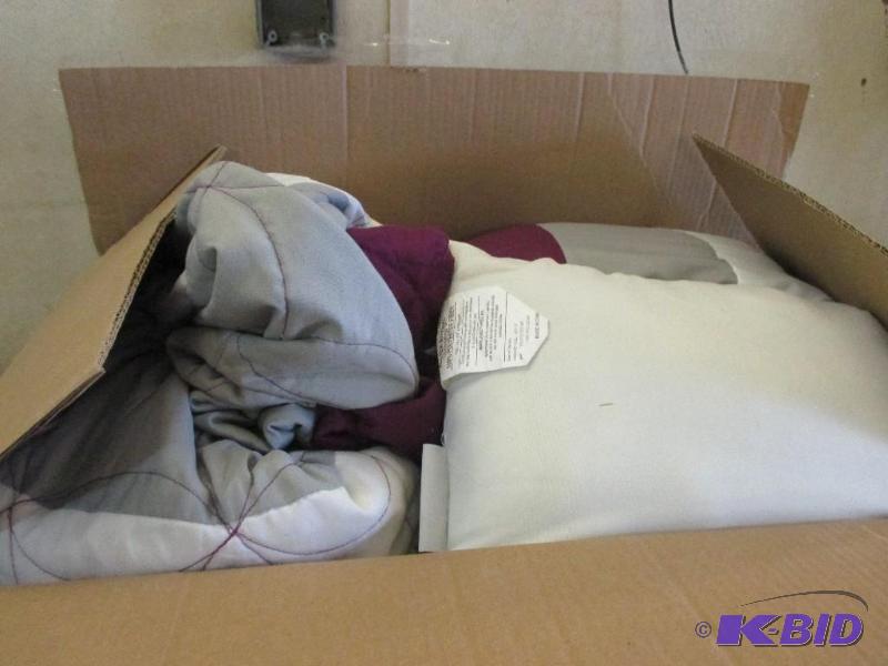 Bed set...