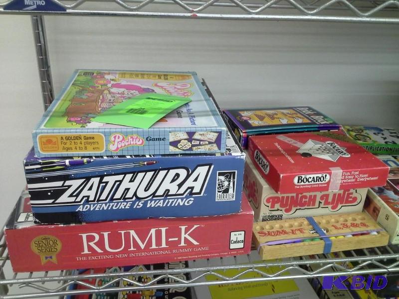 Lot of (21) Vintage Board Games