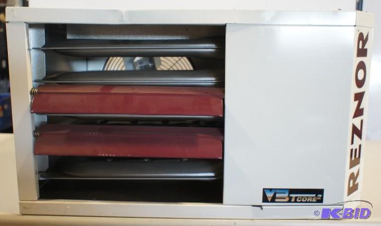 lot 5 image: New Reznor V3 Tcore2 Propane Gas Heater - Uni...