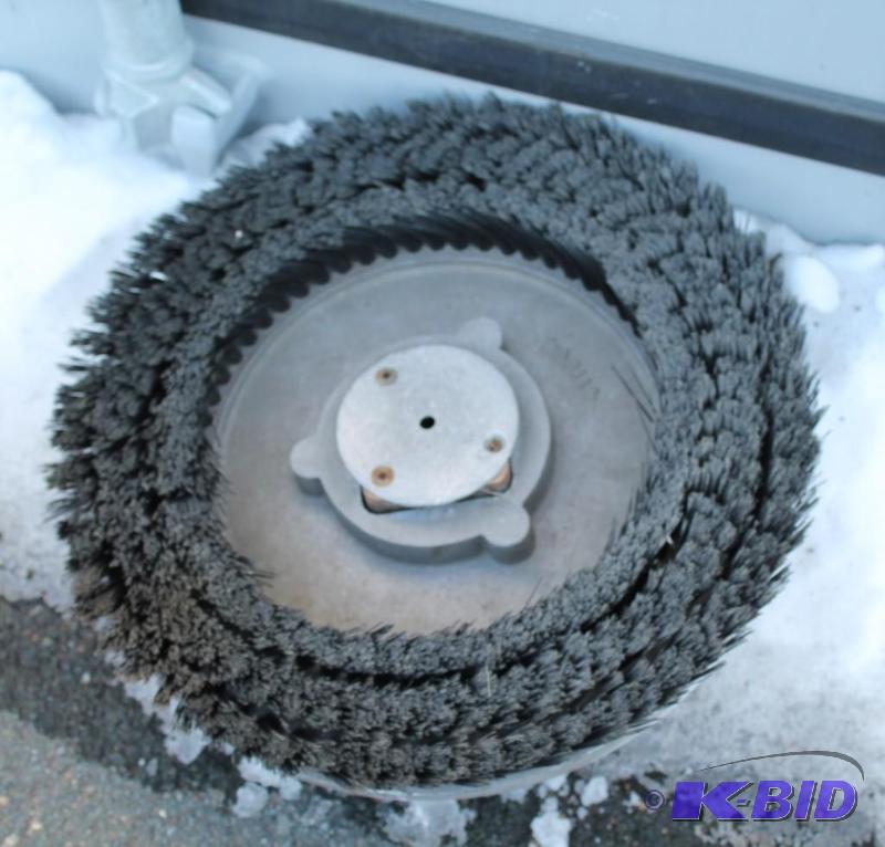 lot 22 image: 12" Scrubbing Disk Heavy Duty Commercial...
