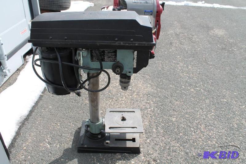 Delta 8 Inch Drill Press Model 11 950 110 Equipment & Tools