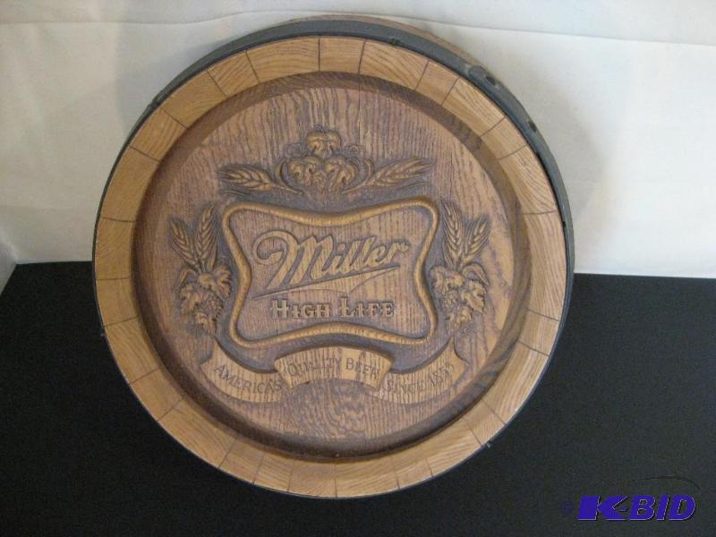 lot 19 image: Vintage Miller High Life Wall Barrel 18"...
