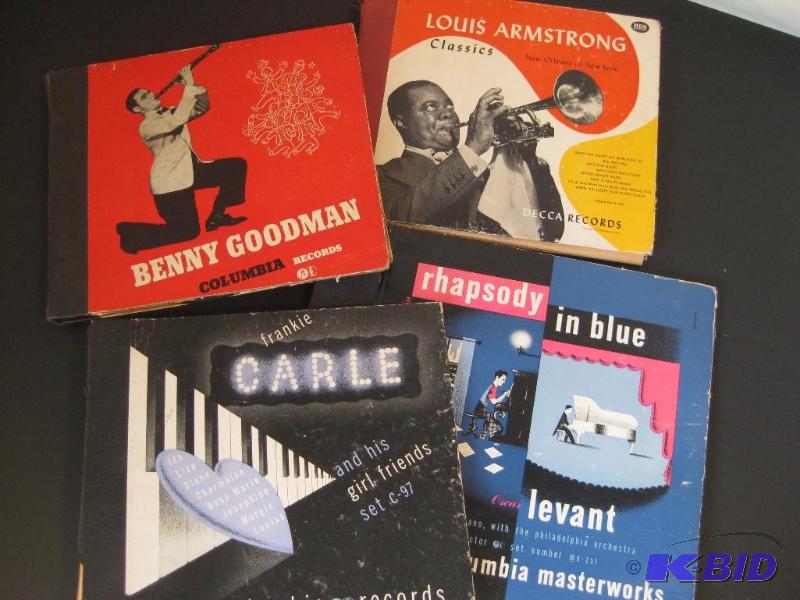 lot 28 image: 1940s Vintage Record Collection Most in Fant...
