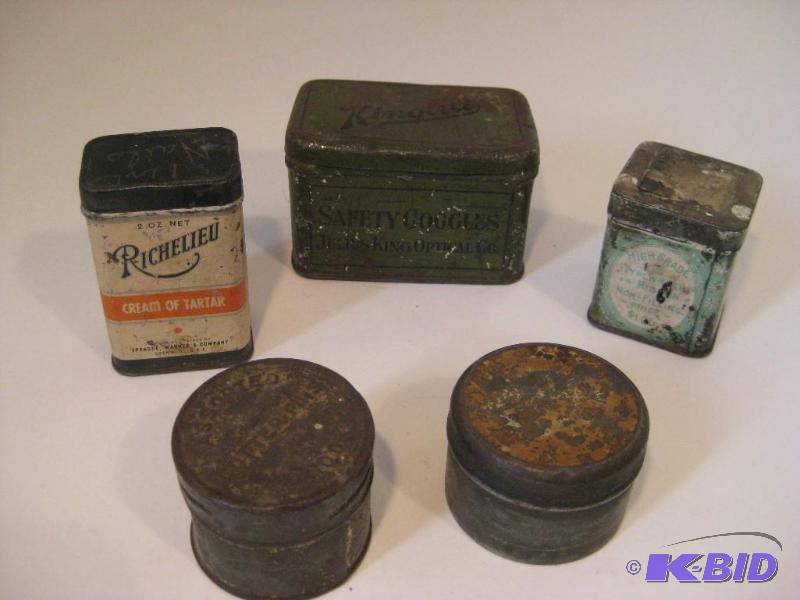 lot 40 image: 5 Assorted Vintage Tins...