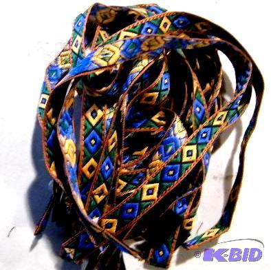 lot 46 image: Set of 11 Weaved Strips - Has velcro tabs on ...