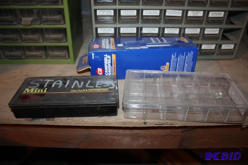 lot 1127 image: Lot of (3) Plastic Storage Containers, app. 2 ct Campbell Hausfeld Extreme Duty Lubricator, PA2081