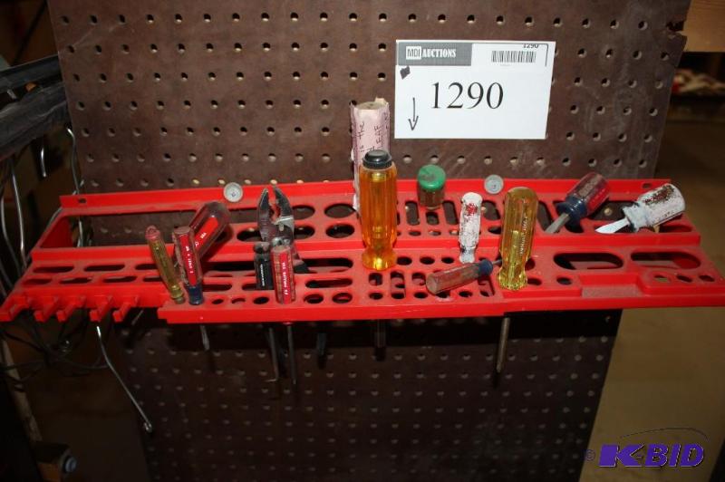 lot 1290 image: Lot of Various Lengths and Types of Screwdrivers and More.