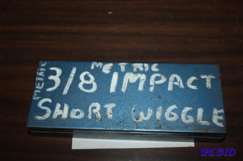 lot 1317 image: 38 Metric Impact Socket Set Short Wiggle 7 Sockets.