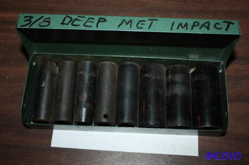 lot 1318 image: 38 Deep Metric Impact Socket Set.