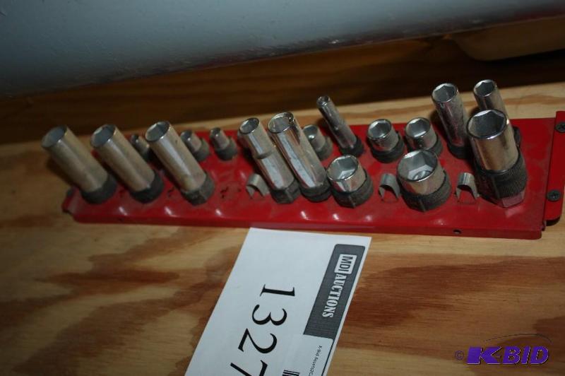 lot 1327 image: Set of Various Sizes and Lengths of Socket Wrench Bits.