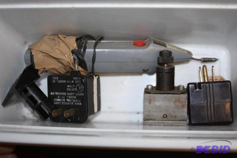 lot 1346 image: Bucket Lot of Various Items Including Blue Scrub Brush Suspended Ceiling Wire Hanging Kit and More