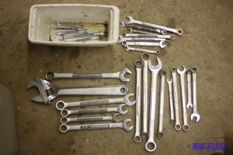 lot 1385 image: Bin Lot of Miscellaneous Wrenches Includes Crescent Wrench.