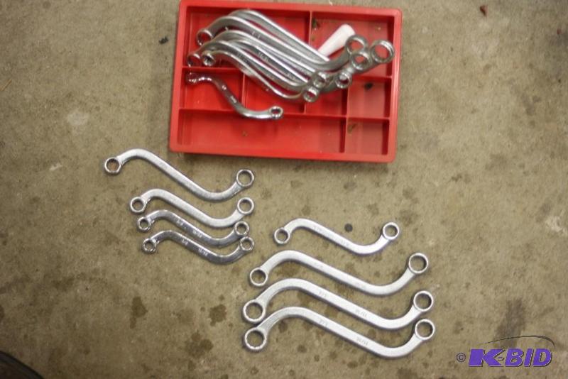lot 1387 image: Tray Lot Of Box End Wrenches wAngled Handles.