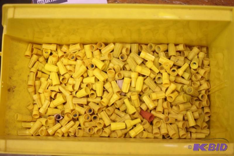 lot 1429 image: Tray Lot of Yellow Wire Caps Metal Baking Tray.