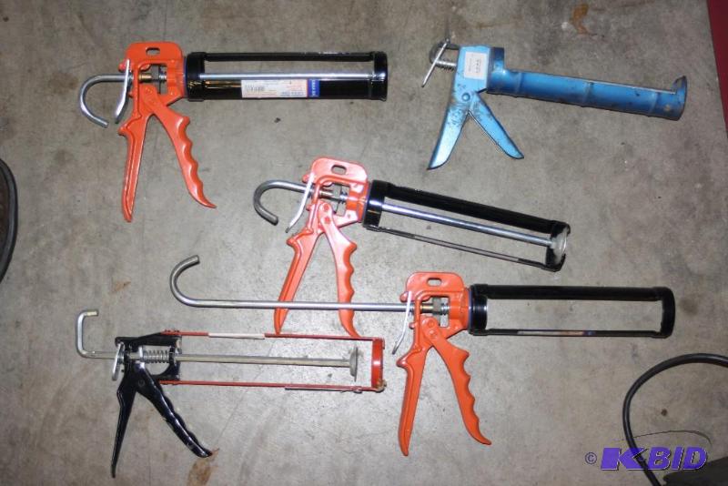lot 1667 image: Lot of (5) Caulk Guns.