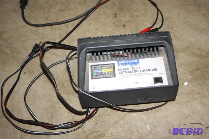 lot 1668 image: Ship N Shore Brand Fully Automatic Charger, 10 Amps, 12 Volts, For Deep Cycle Marine Batteries.