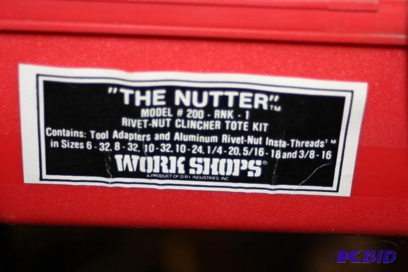 lot 1682 image: Work Shops Brand Rivet-Nut Clincher Tote Kit, Model 200, RNK 1.