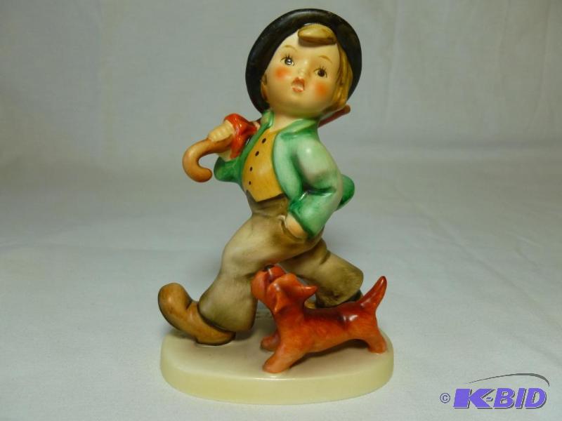 Beautiful Goebel - Hummel &quot Strolling Al...