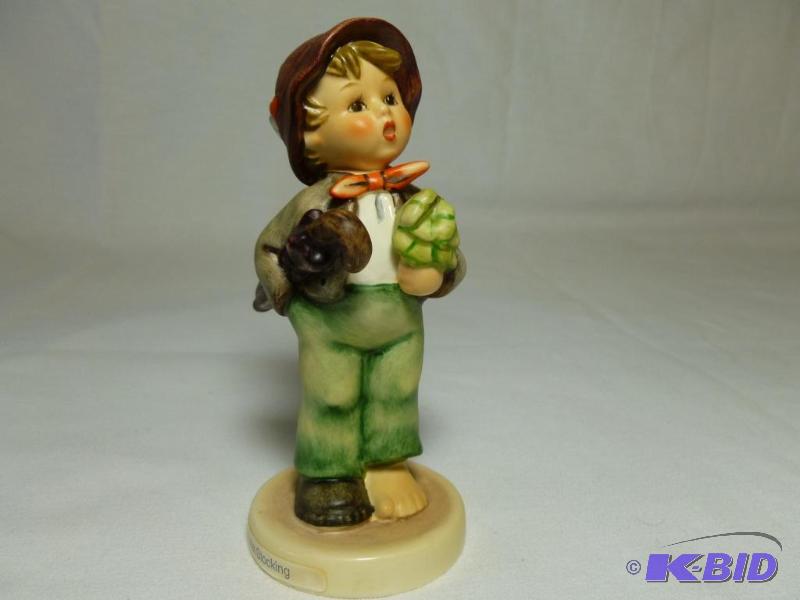 Beautiful Goebel - Hummel &quot Lost Stockin...