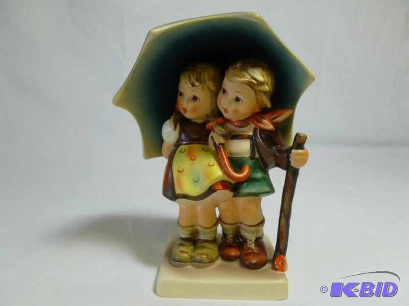 Beautiful Goebel - Hummel &quot Stormy Weath...