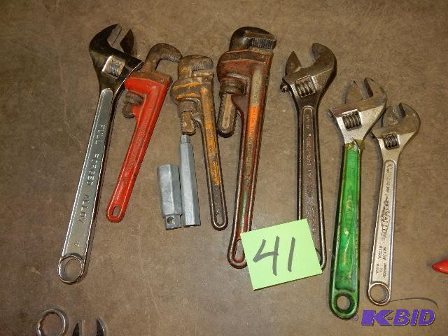 lot 41 image: Wrenches