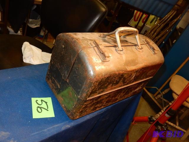 lot 56 image: Vintage tool box