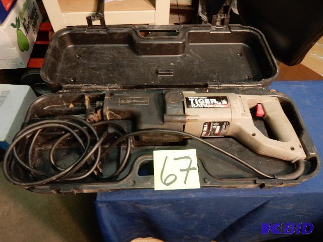 lot 67 image: PORTER CABLE Tiger Saw