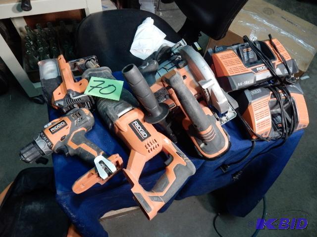 lot 70 image: Ridgid Set