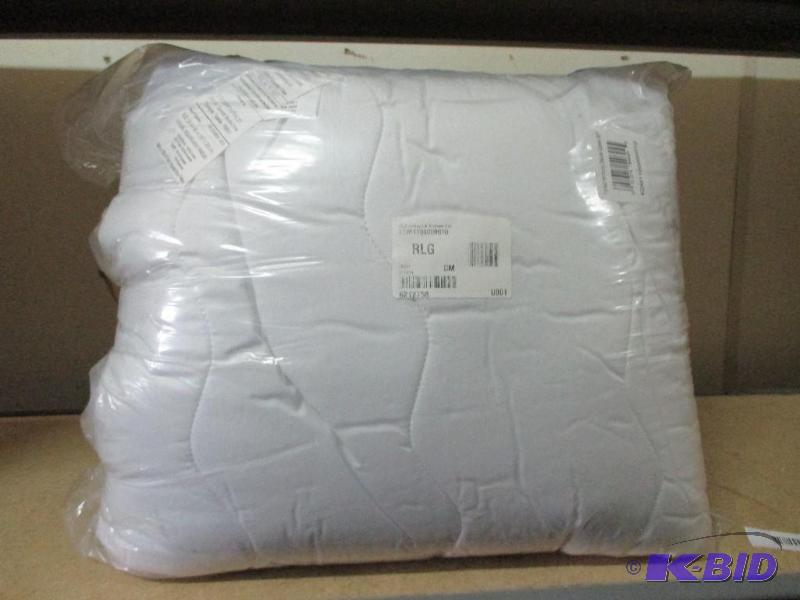 Queen mattress pad...