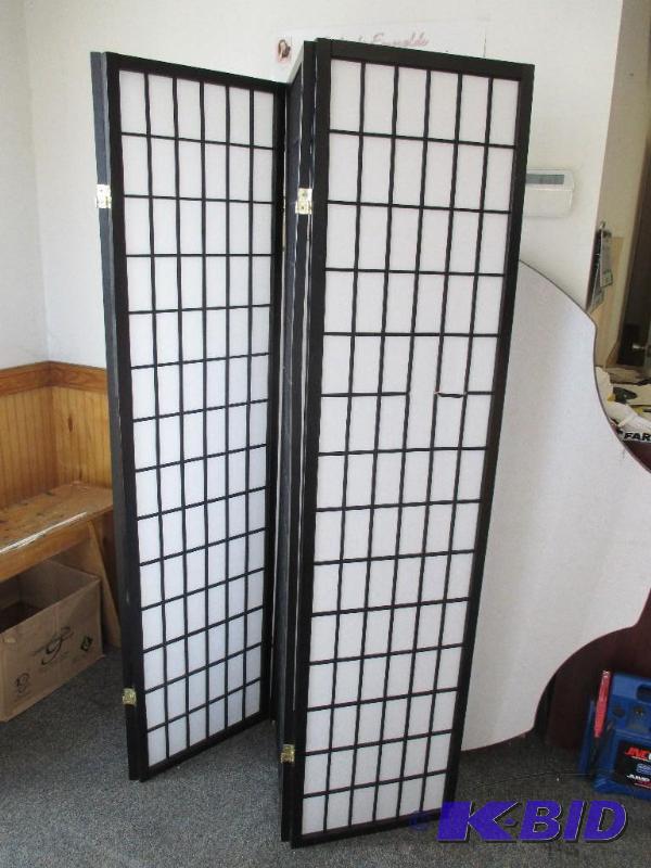Room divider...