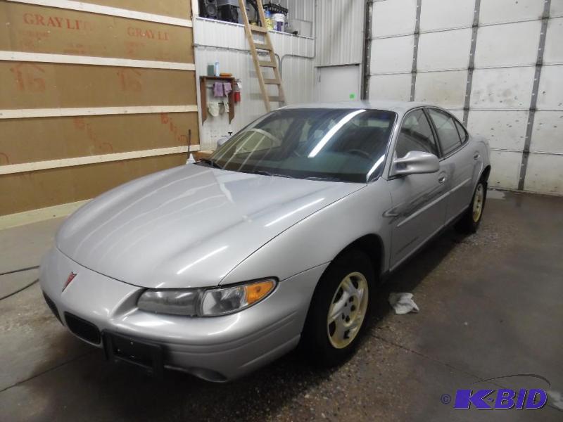 2000 Pontiac Grand Prix SE