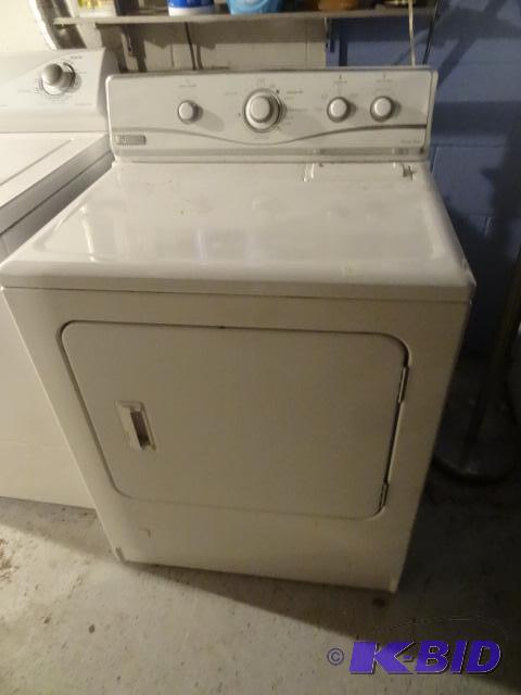 Maytag dryer. Natural gas.Model MGD5770TQ0. W...