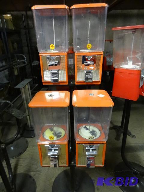 lot 35 image: Eagle northwestern 4 bulk rack. No keys...