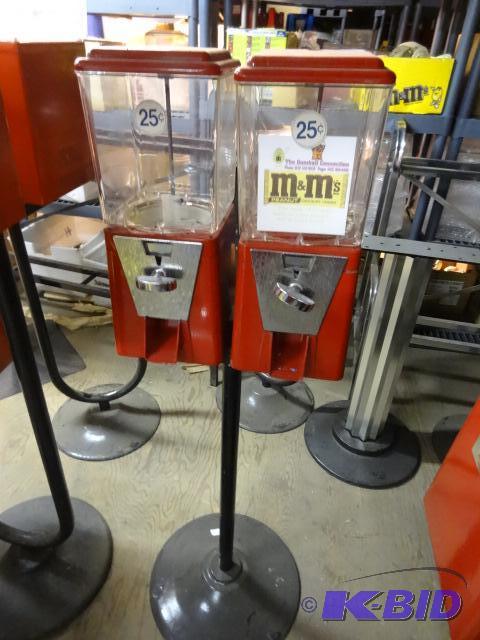 lot 39 image: Eagle northwestern 2 bulk rack. No keys...
