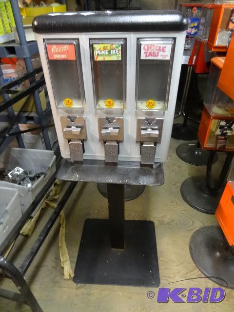 lot 49 image: Triple play 3 vend machine. No keys...