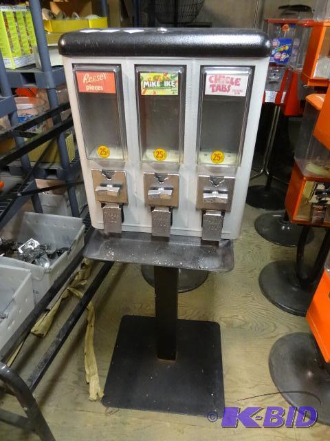 lot 51 image: Triple play 3 vend machine. No keys...