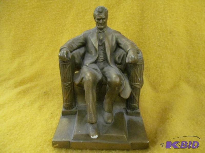 Figurine
