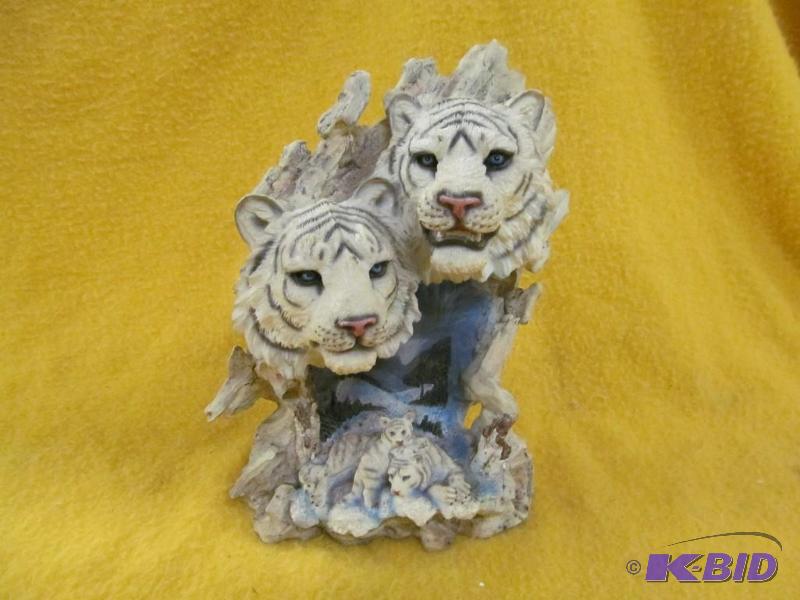 Figurine