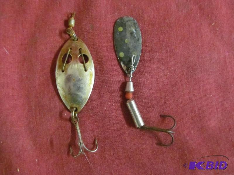lures