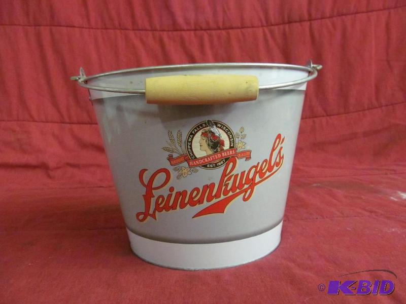 Pail