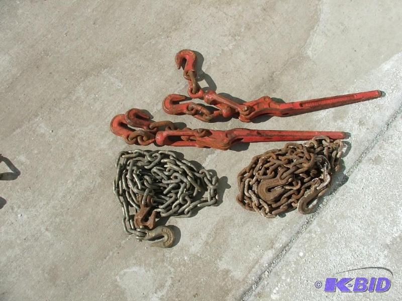 lot 40 image: Two 10 foot - Grade 70 chains and 2 lever bin...