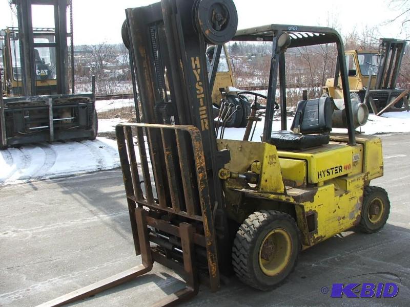 lot 8 image: Hyster H40XL Forklift