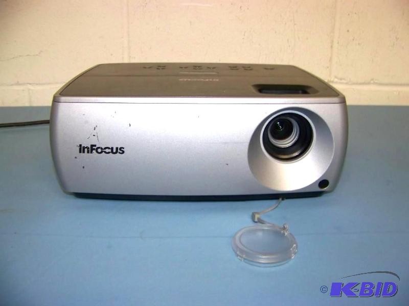 lot 15 image: InFocus, IN2102, DLP Projector